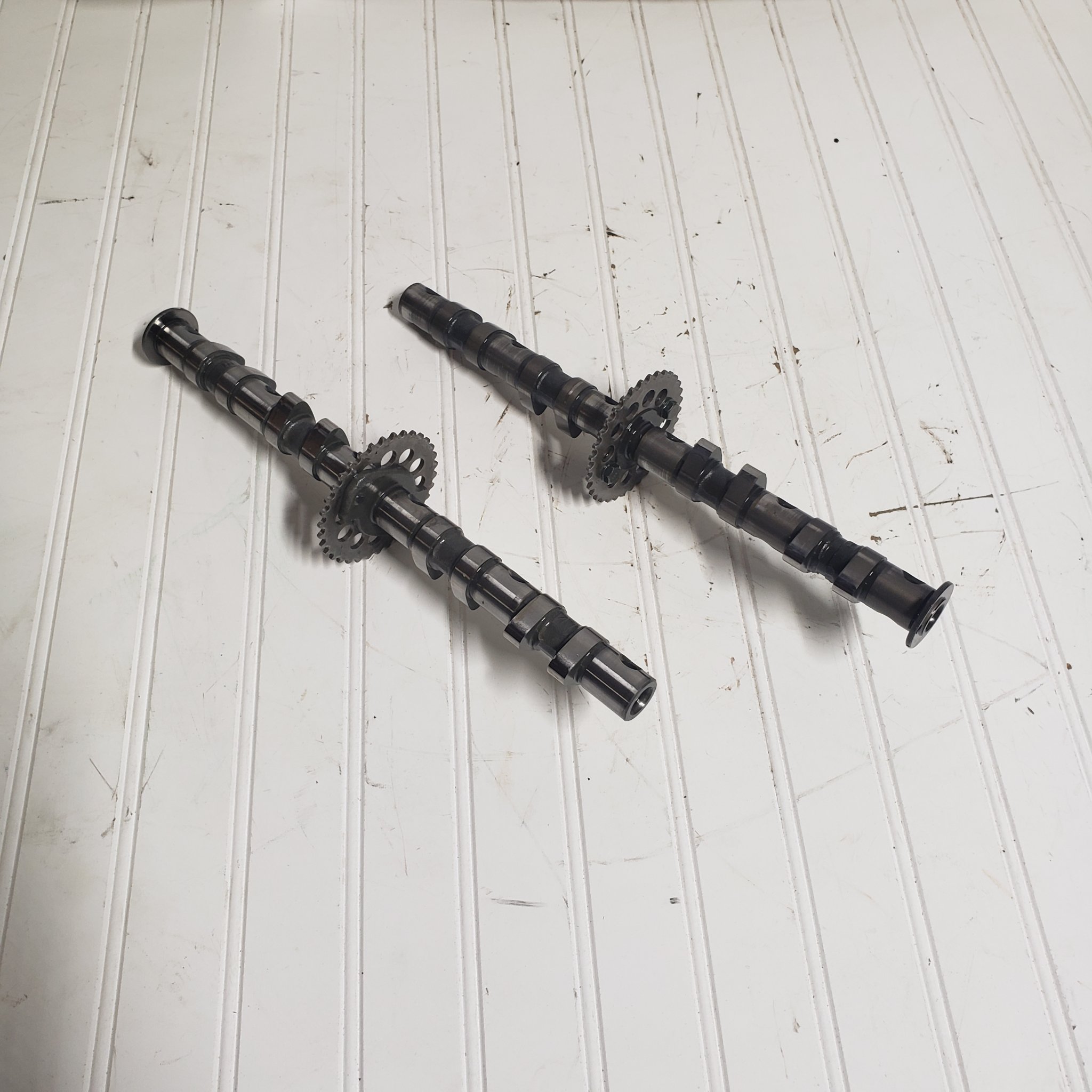 2001 YAMAHA YZF600R OEM INTAKE EXHAUST CAMSHAFTS 4JH-12171-01-00 4JH-12181-00-00