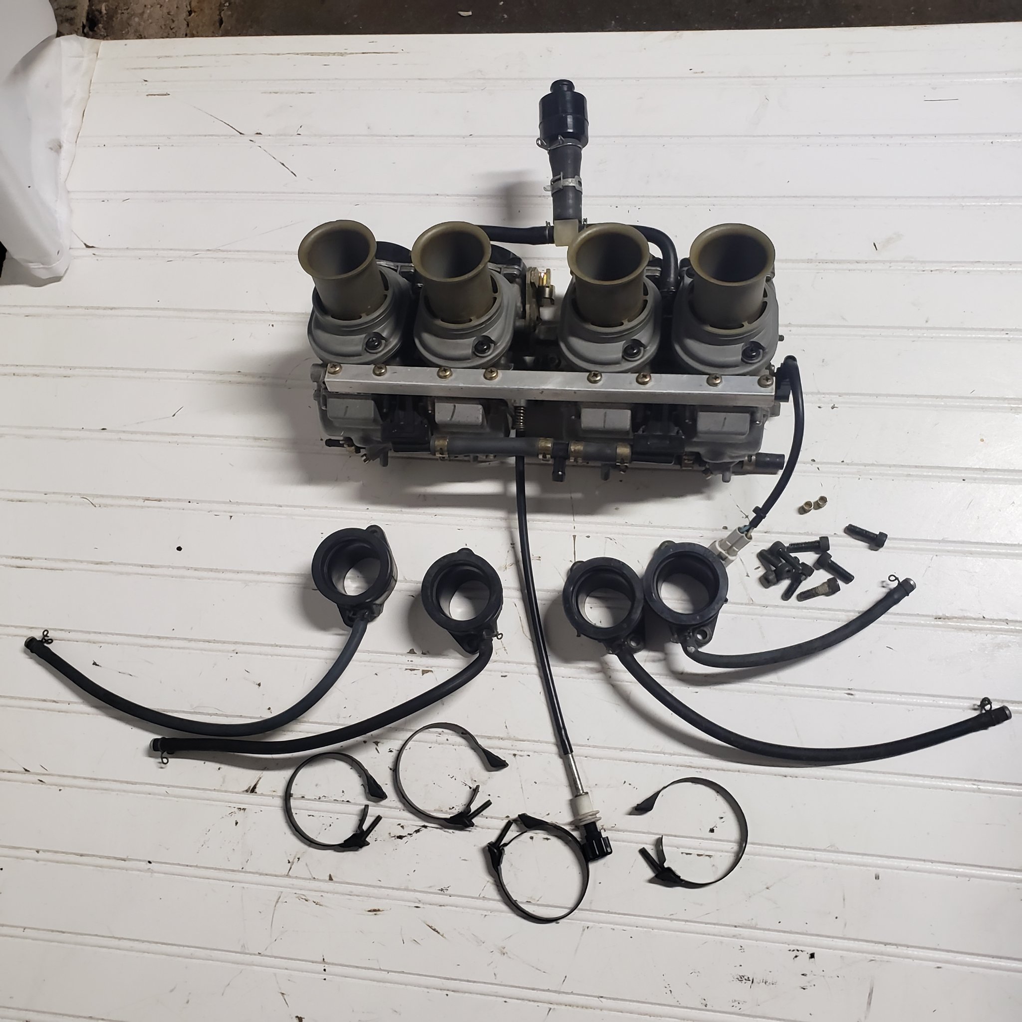 2001 YAMAHA YZF600R OEM CARBURETOR ASSEMBLY 4TV-14900-11-00