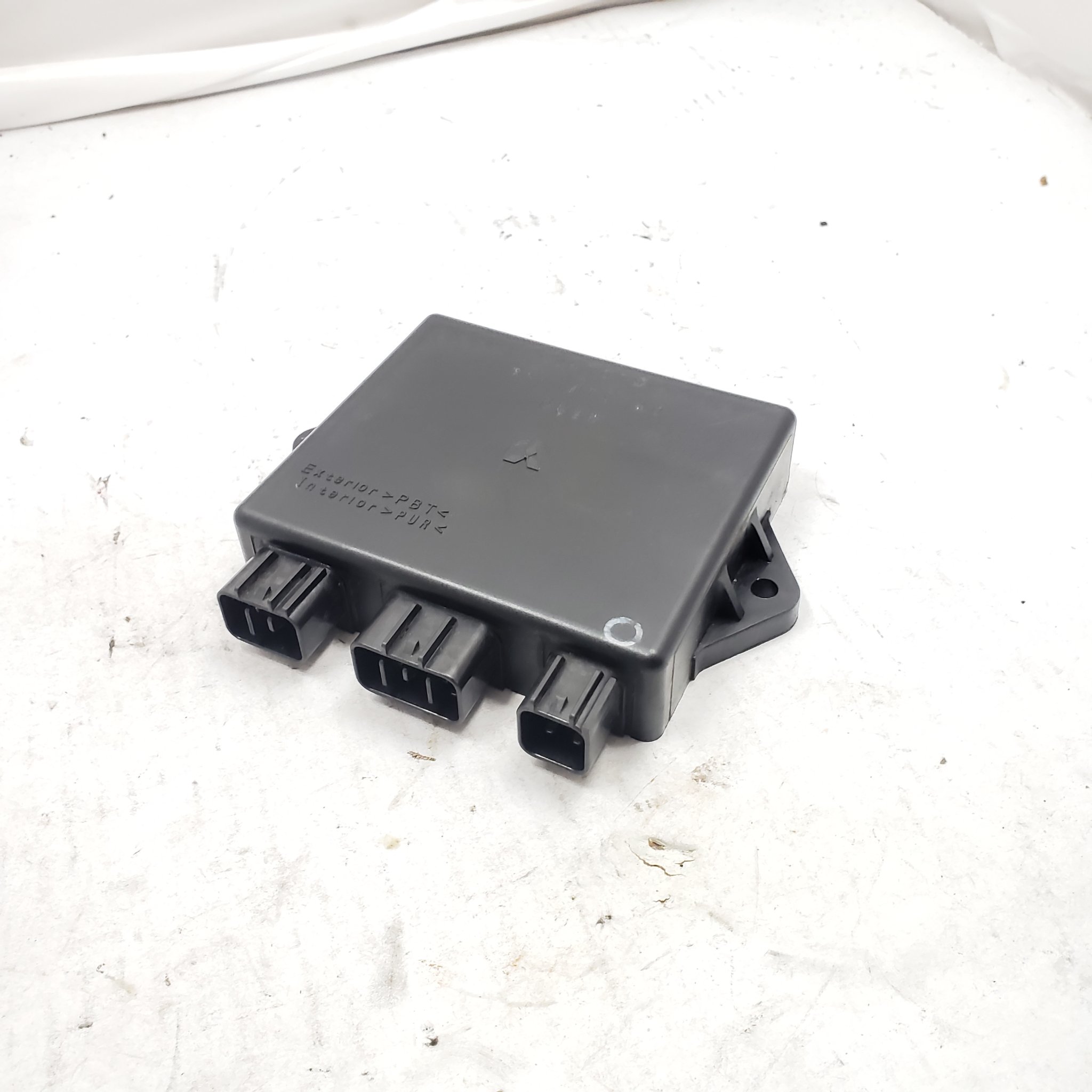 1997-2007 YAMAHA YZF600R ECU CDI IGNITOR CONTROL UNIT 4TV-82305-40-00