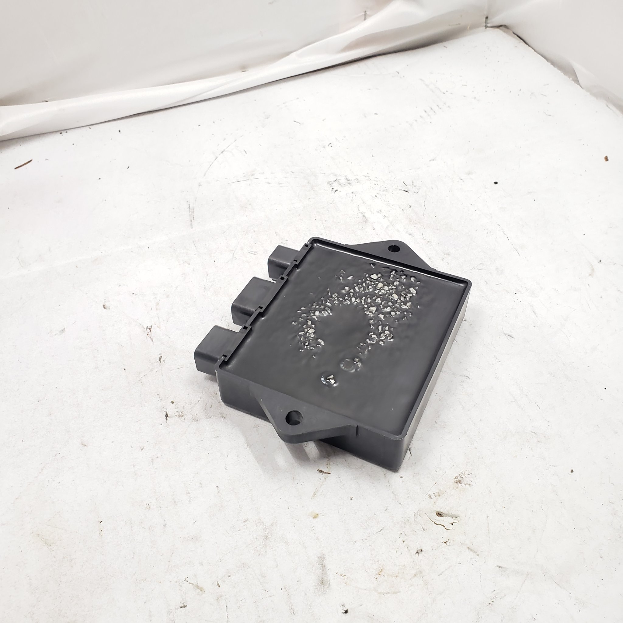 1997-2007 YAMAHA YZF600R ECU CDI IGNITOR CONTROL UNIT 4TV-82305-40-00