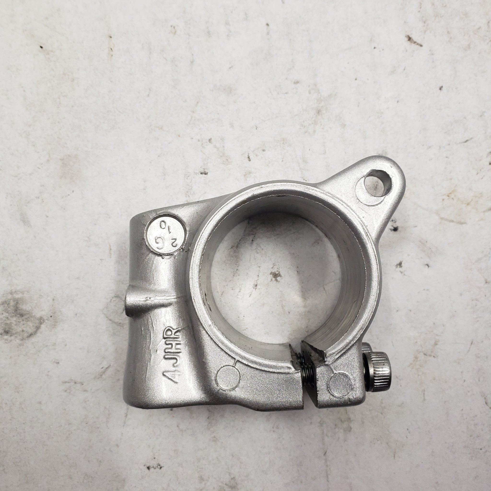 97-07 YAMAHA YZF600R RIGHT HANDLEBAR CLIP ON BRACKET END CAP OEM 4SV-26112-00-00