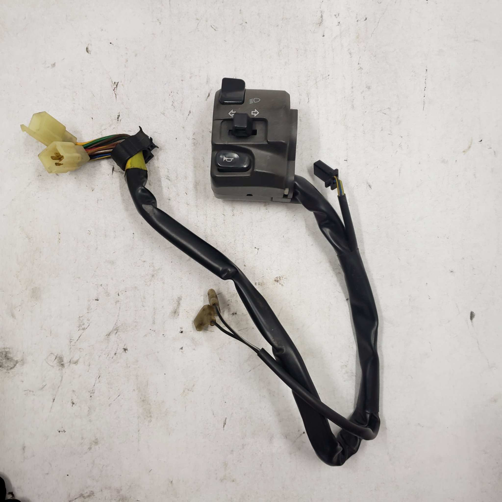 97-07 YAMAHA YZF600R LEFT HANDLEBAR SWITCH CHOKE LEVER CABLE 4WF-83973-00-00