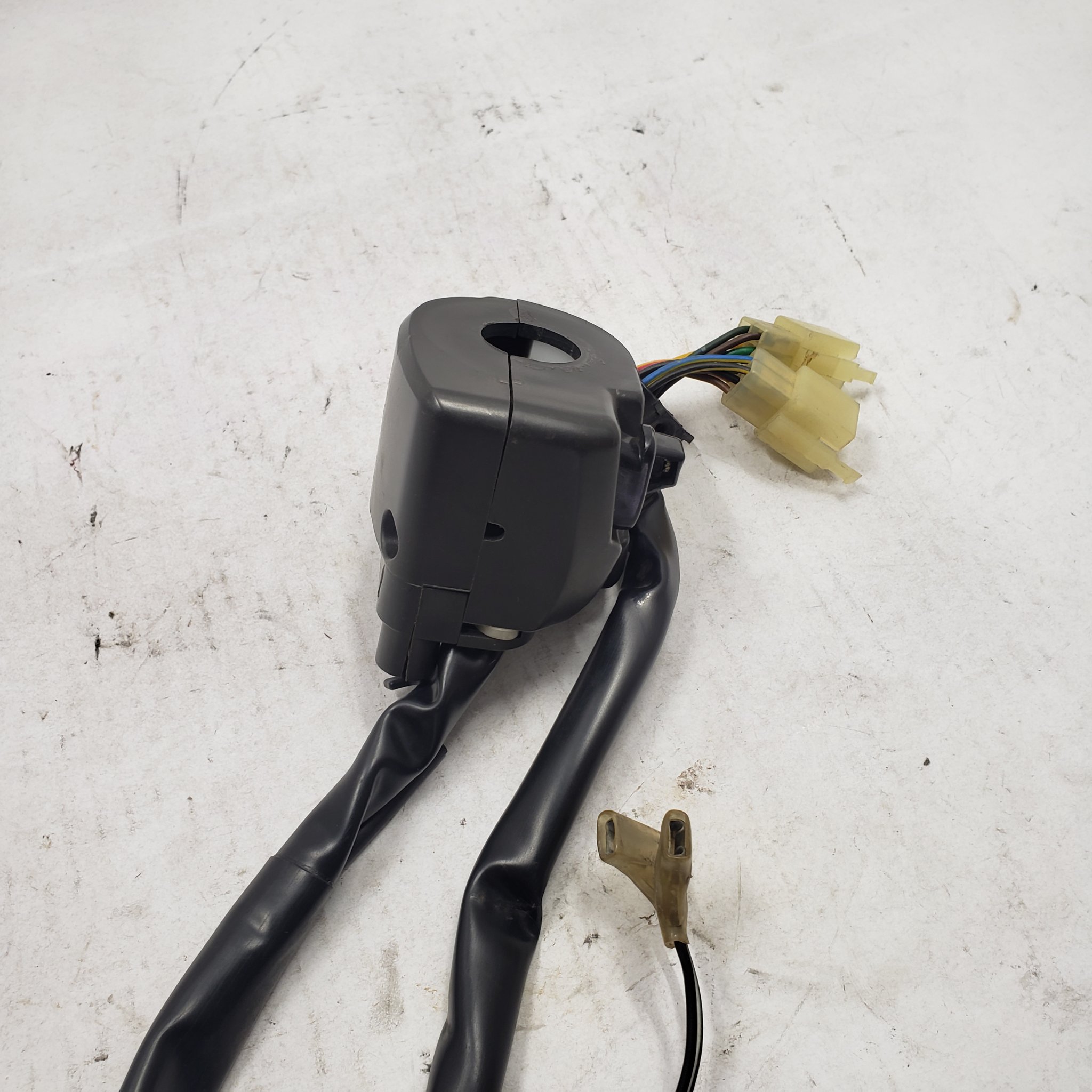97-07 YAMAHA YZF600R LEFT HANDLEBAR SWITCH CHOKE LEVER CABLE 4WF-83973-00-00