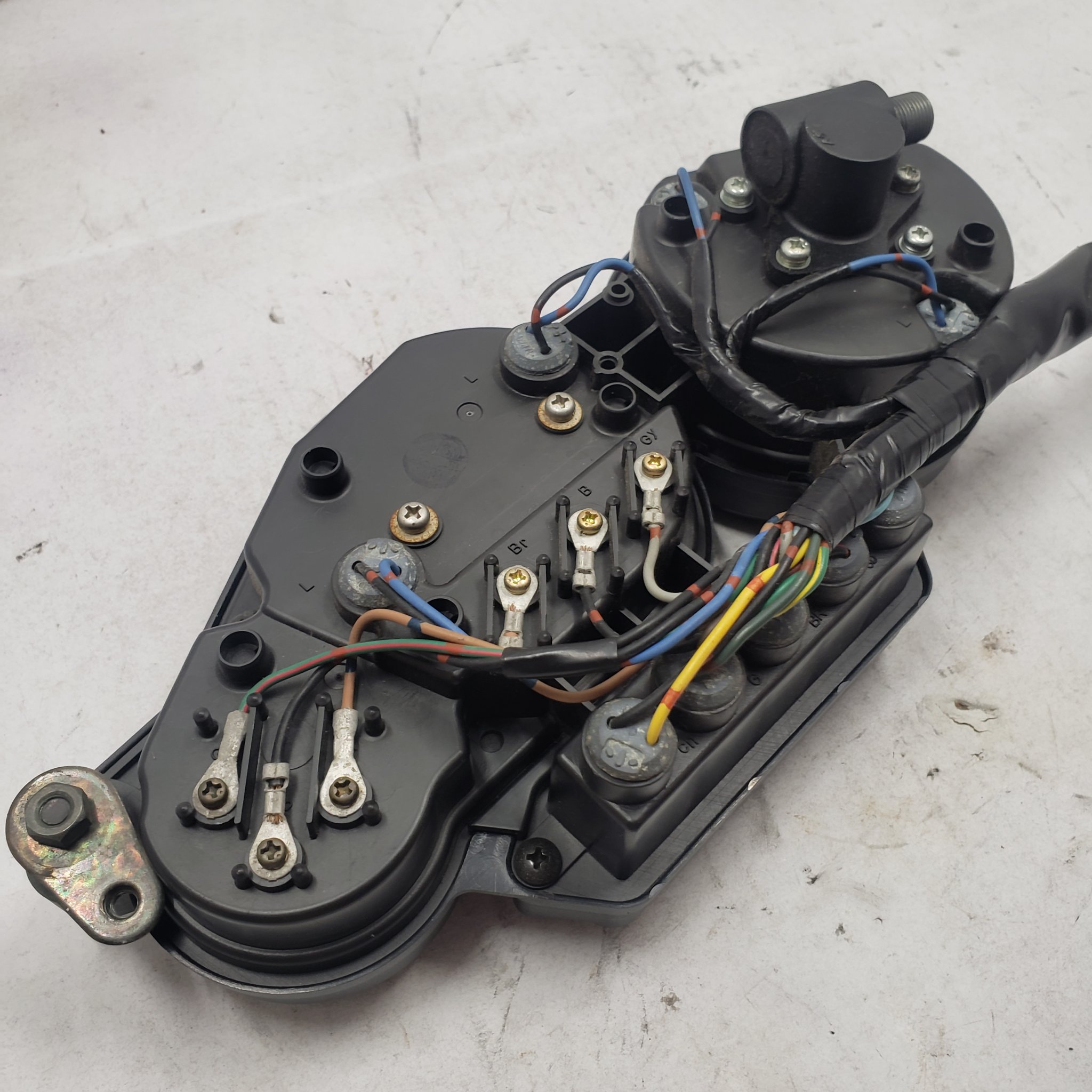 2001-2007 YAMAHA YZF600R SPEEDOMETER TACHOMETER GAUGE CLUSTER 4TV-83570-40-00