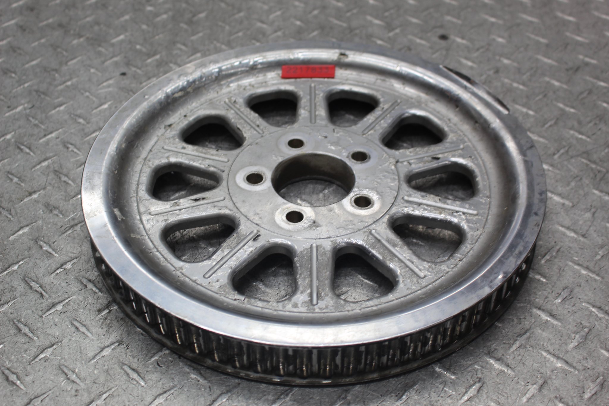 2004 HARLEY-DAVIDSON SOFTAIL STANDARD FXST REAR DRIVE SPROCKET PULLEY 40289-00