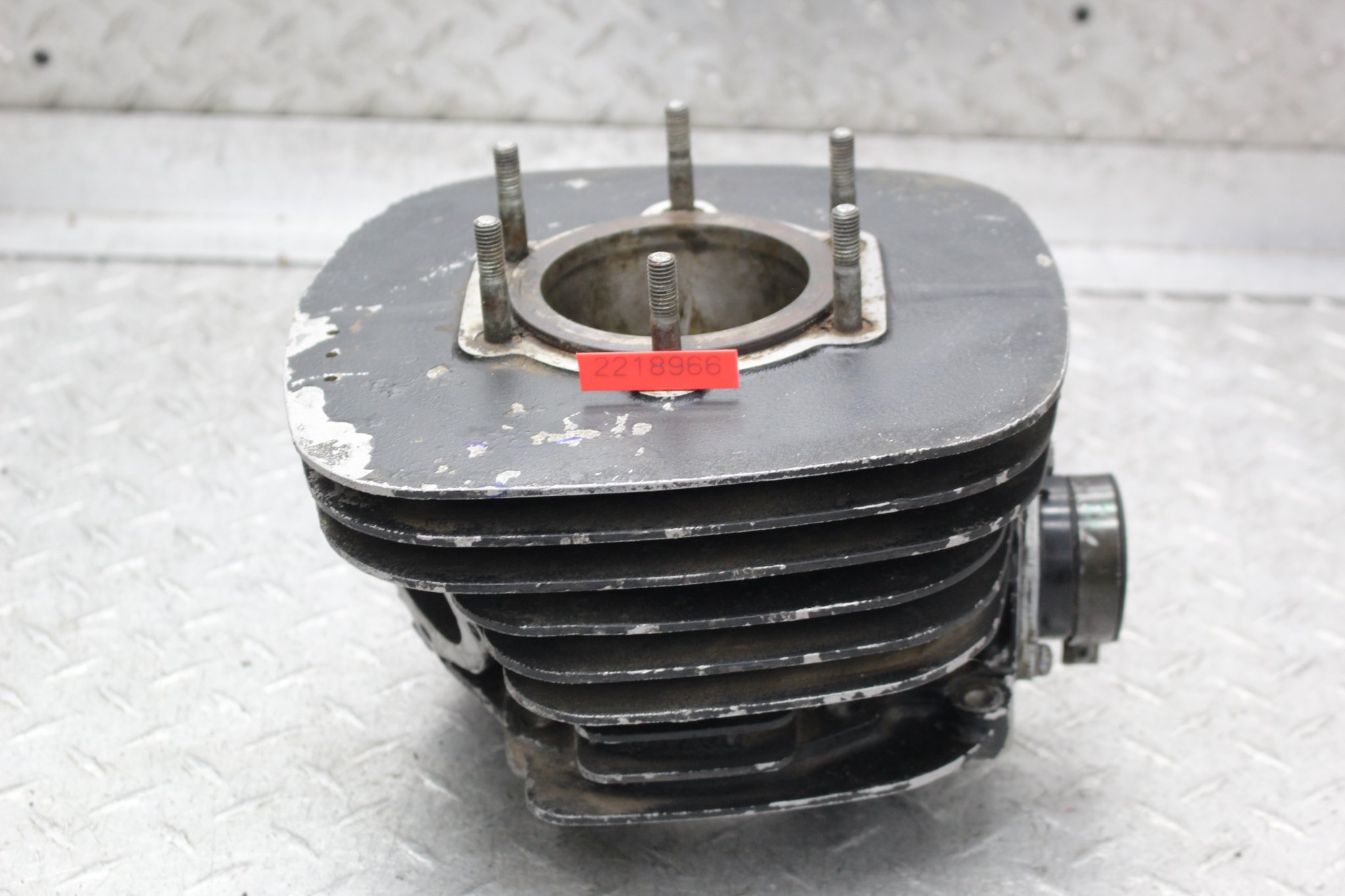 1976 Suzuki RM370 Cylinder Top End Jug Barrel Engine Motor 11210-41200