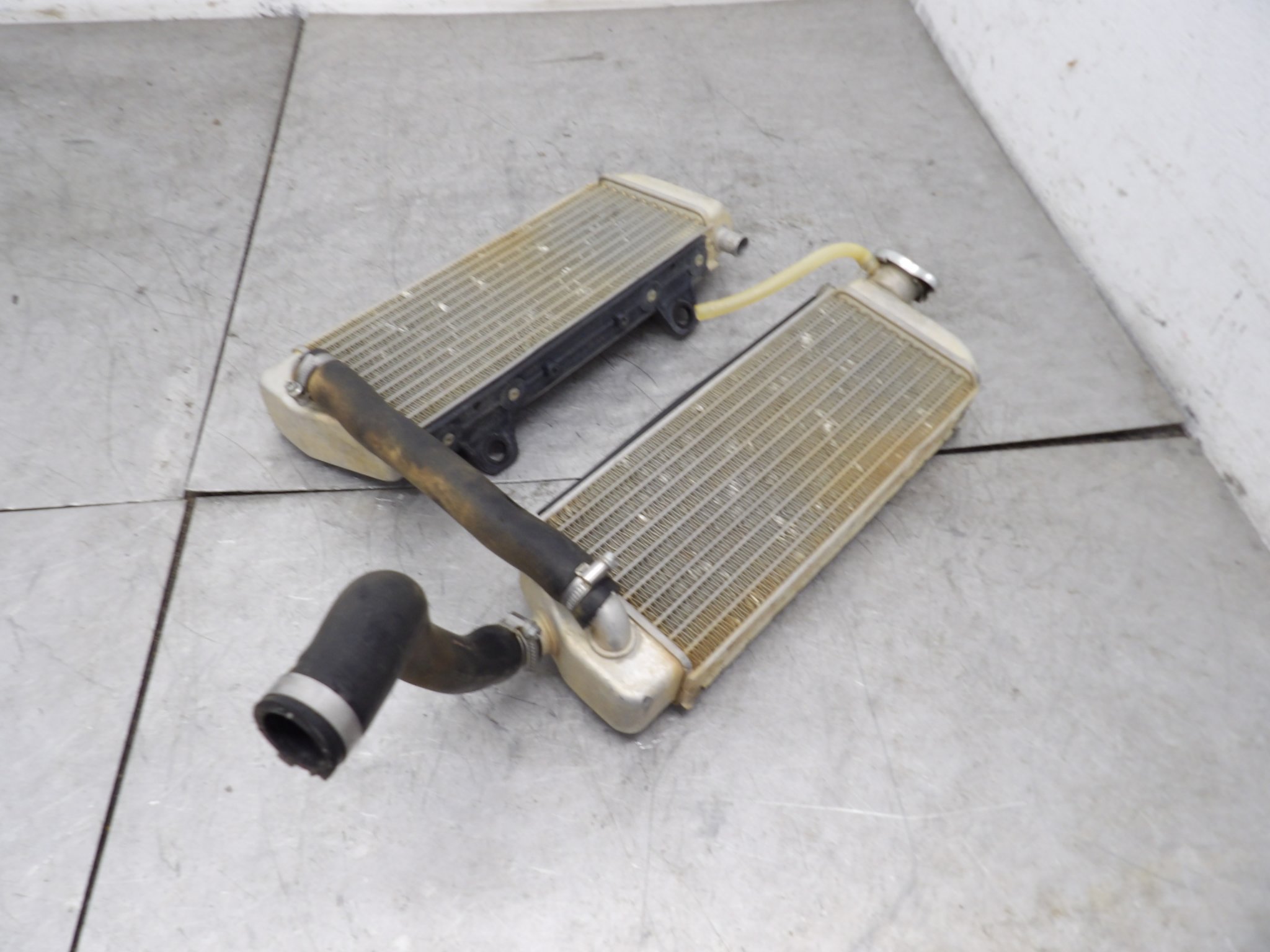 2016 KTM 350 SXF Radiator Set With Hoses Cooling System Pair 79035016000