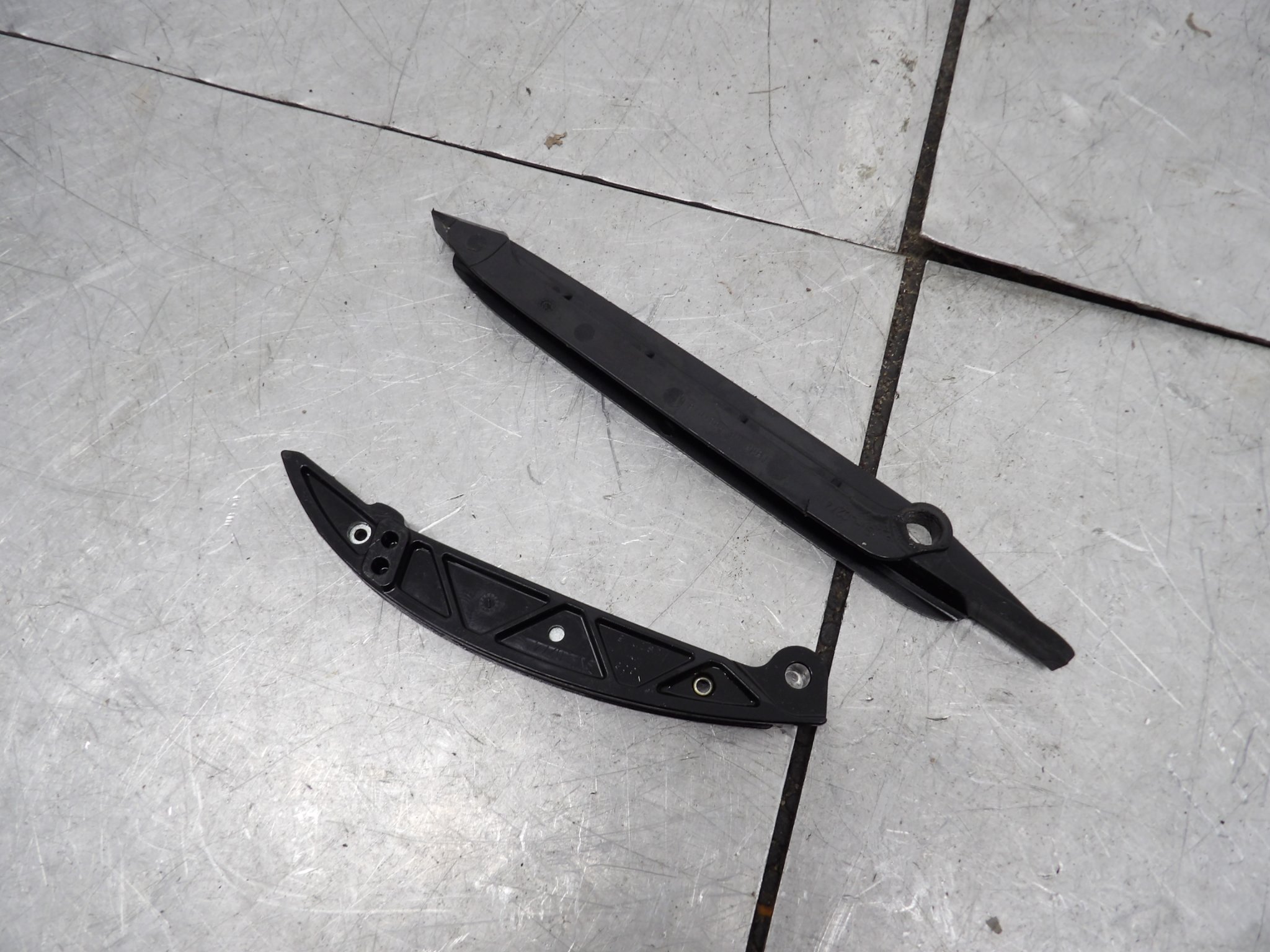 2016 KTM 350 SXF OEM Timing Chain Guide Rail Set Tensioner Blade 79236001000