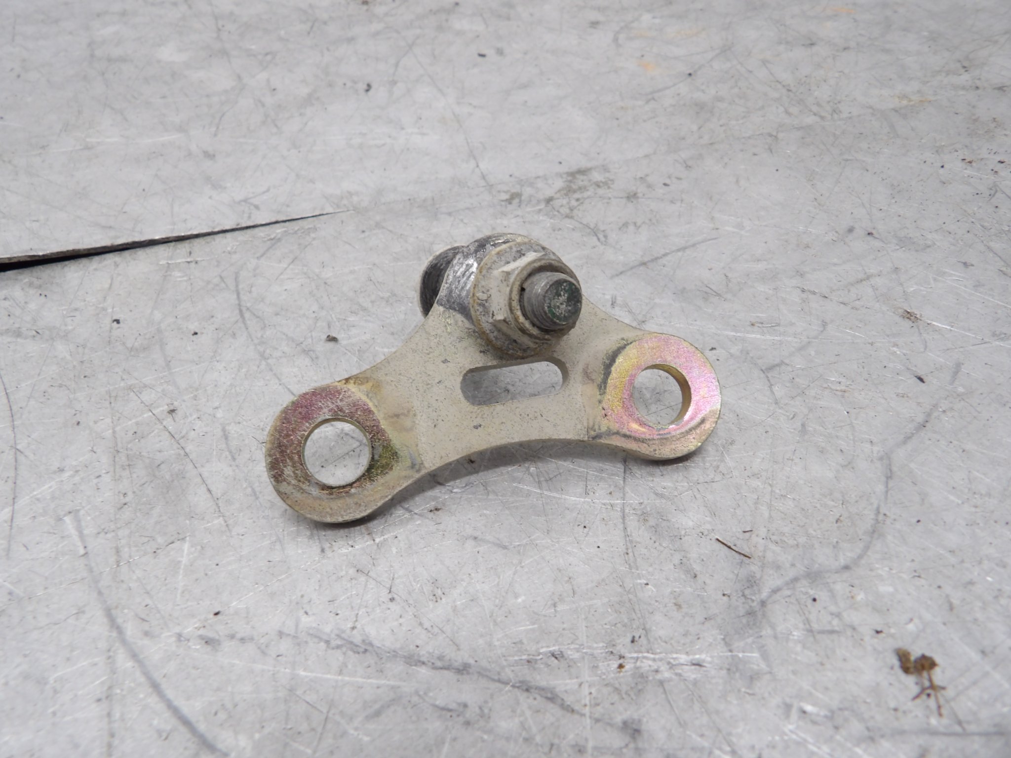 2008 Yamaha TTR125E Upper Engine Cylinder Head Mount Bracket 1B2-F1315-00-00