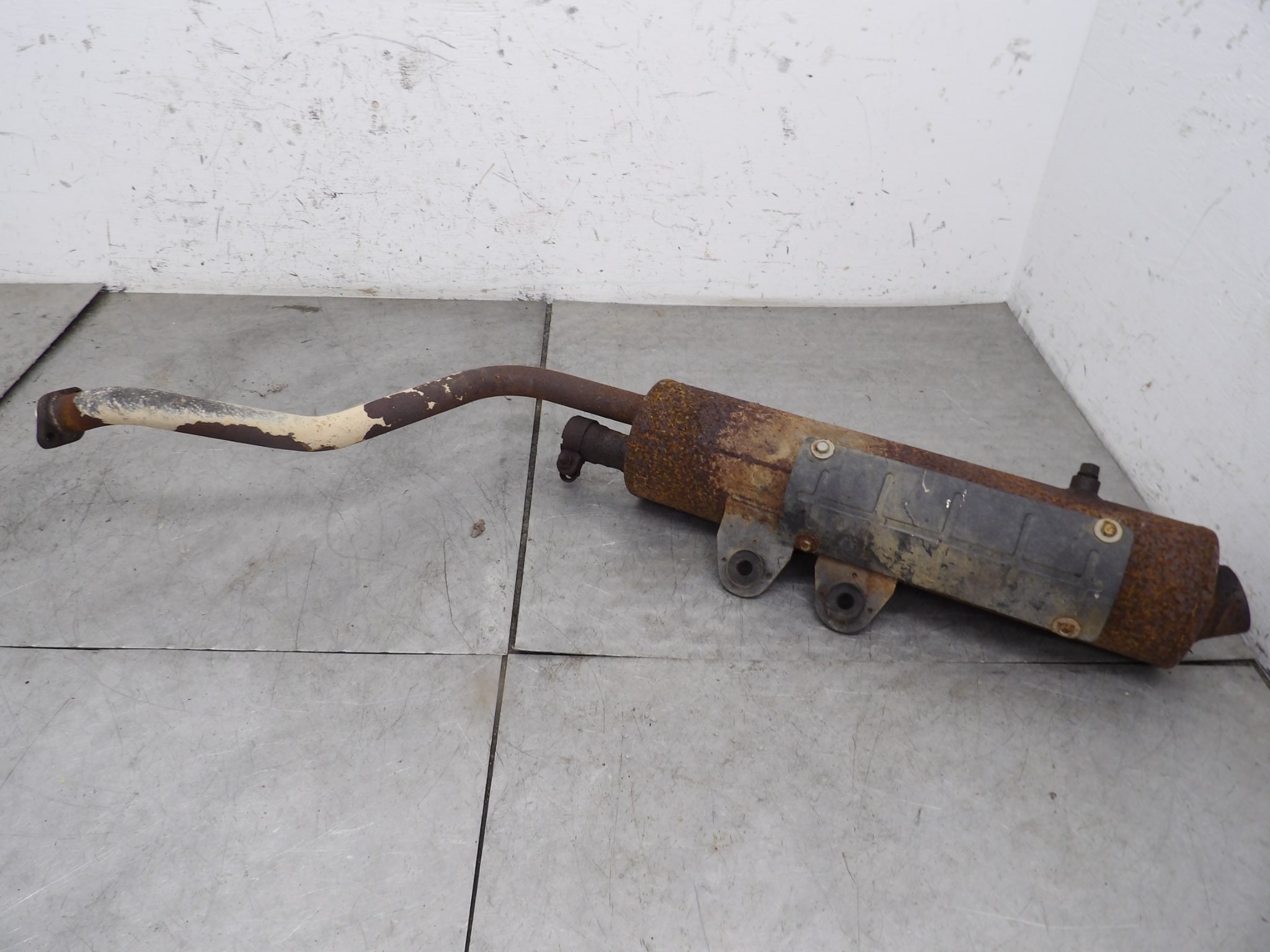 2002 Kawasaki Prairie 650 OEM Exhaust Muffler Silencer Pipe 18087-0077