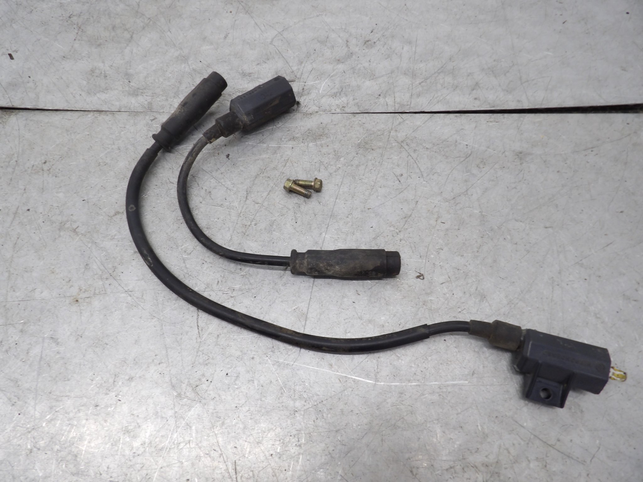 2002 Kawasaki Prairie 650 OEM Ignition Coil Pair 21121-1292 21121-1306