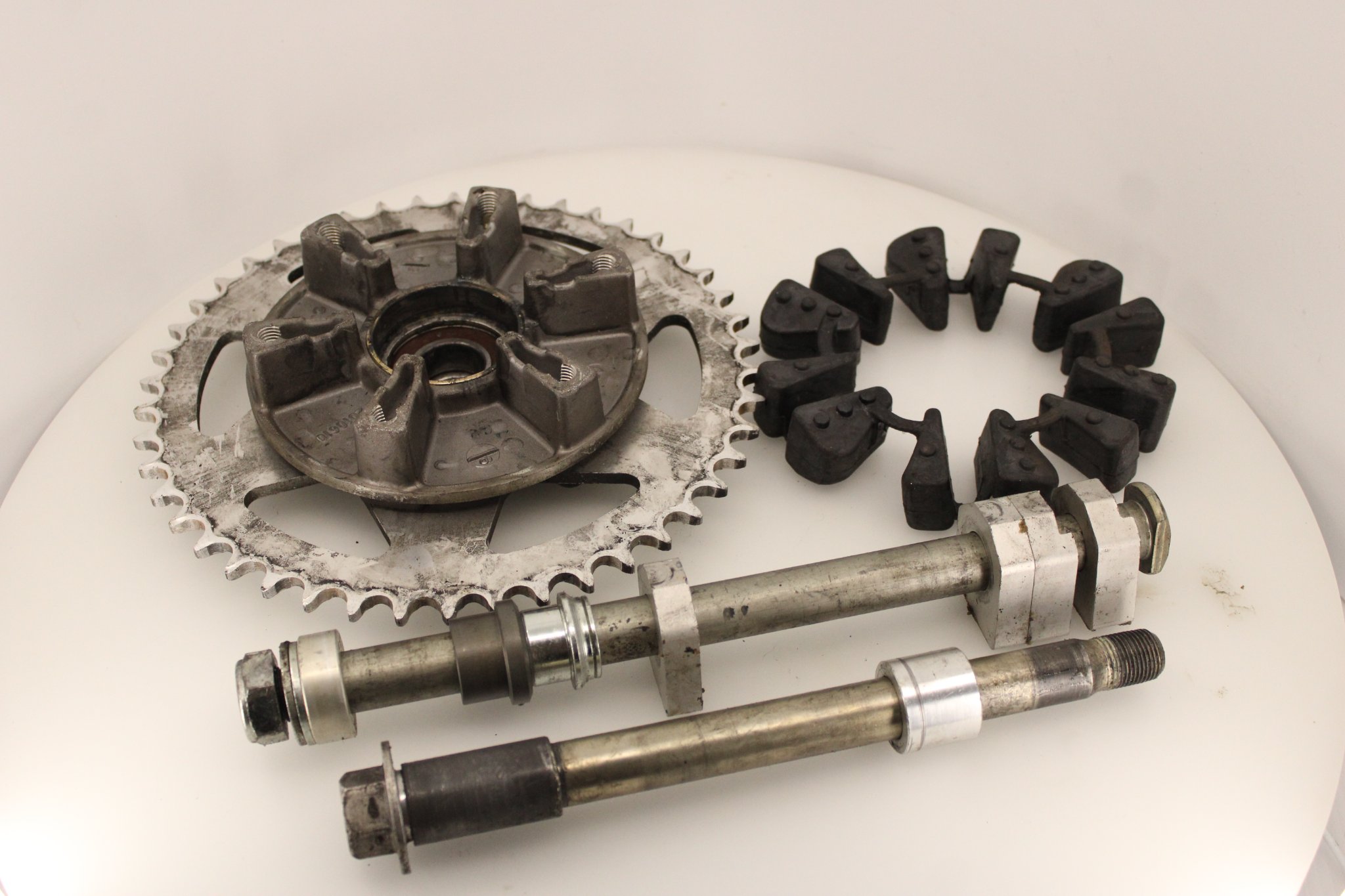 06-13 Triumph Daytona 675 Rear Wheel Sprocket Hub Cush Drive Axle T2010600
